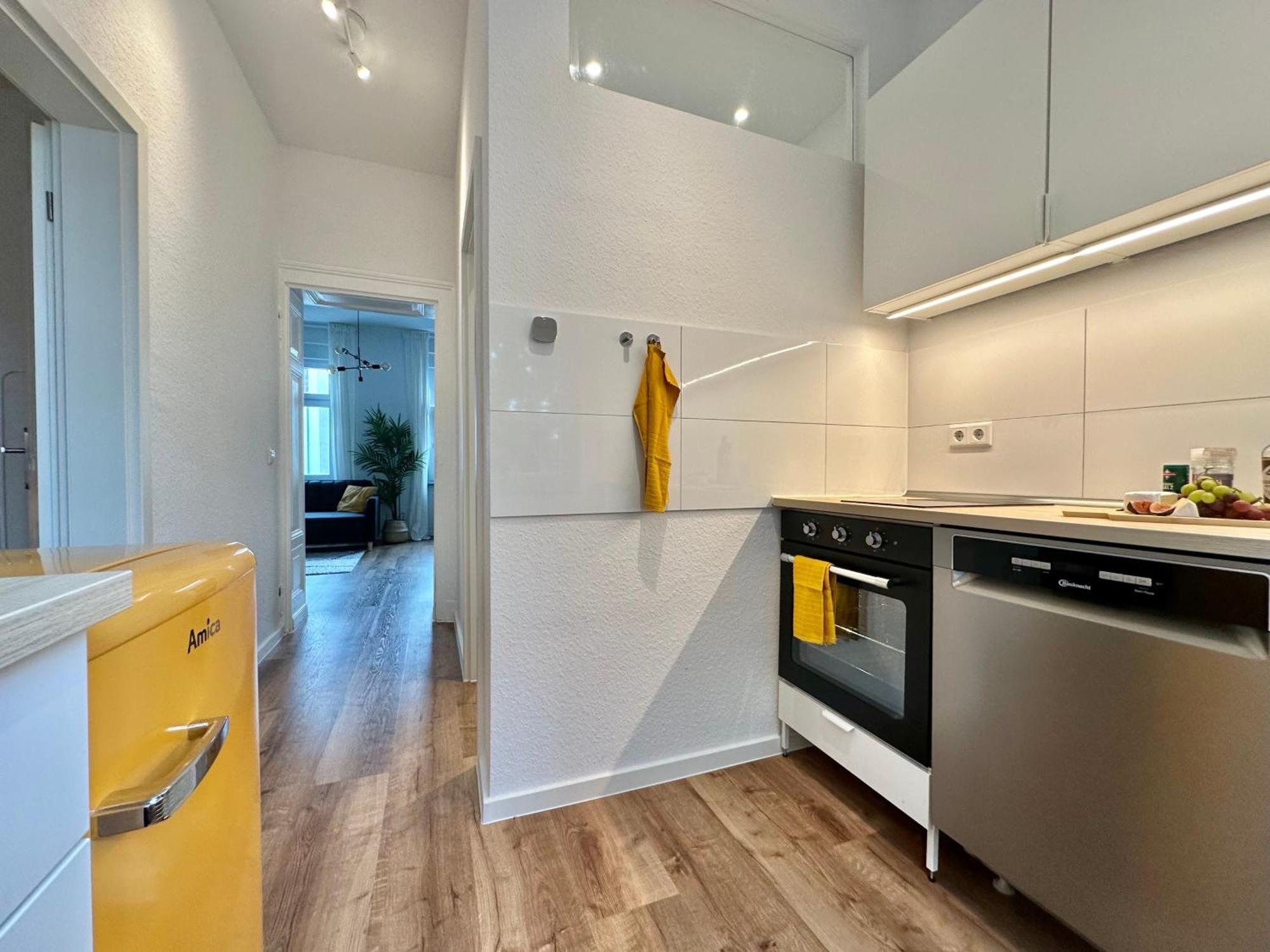 250M Rhine - Quiet Appartement Near Centralstation- Secretplace-K-111-S Koblenz  Exterior foto
